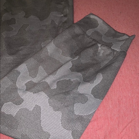 Men’s Adidas Camo Jogger NWT sz M - Picture 3 of 7